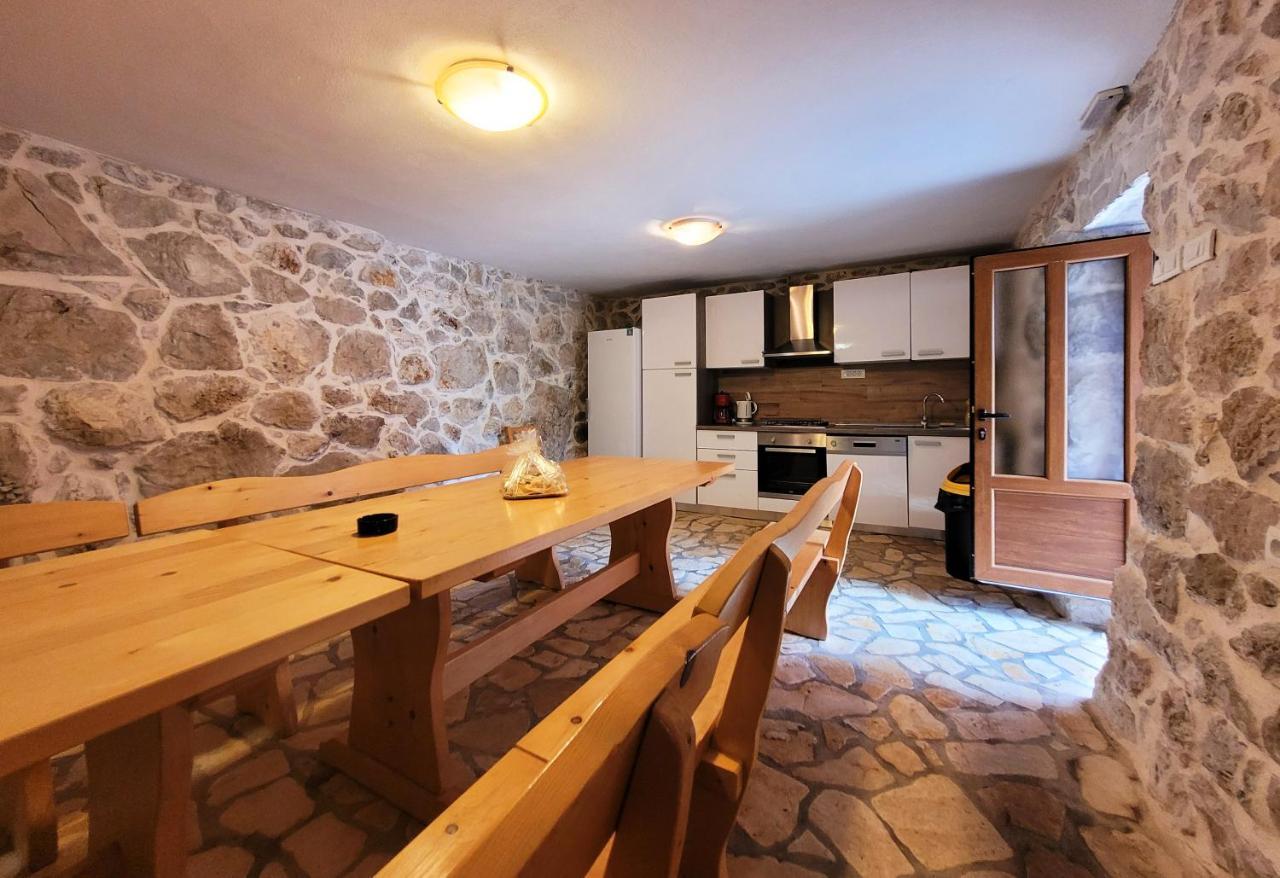 Luxury Villa Poquito Zagvozd Εξωτερικό φωτογραφία