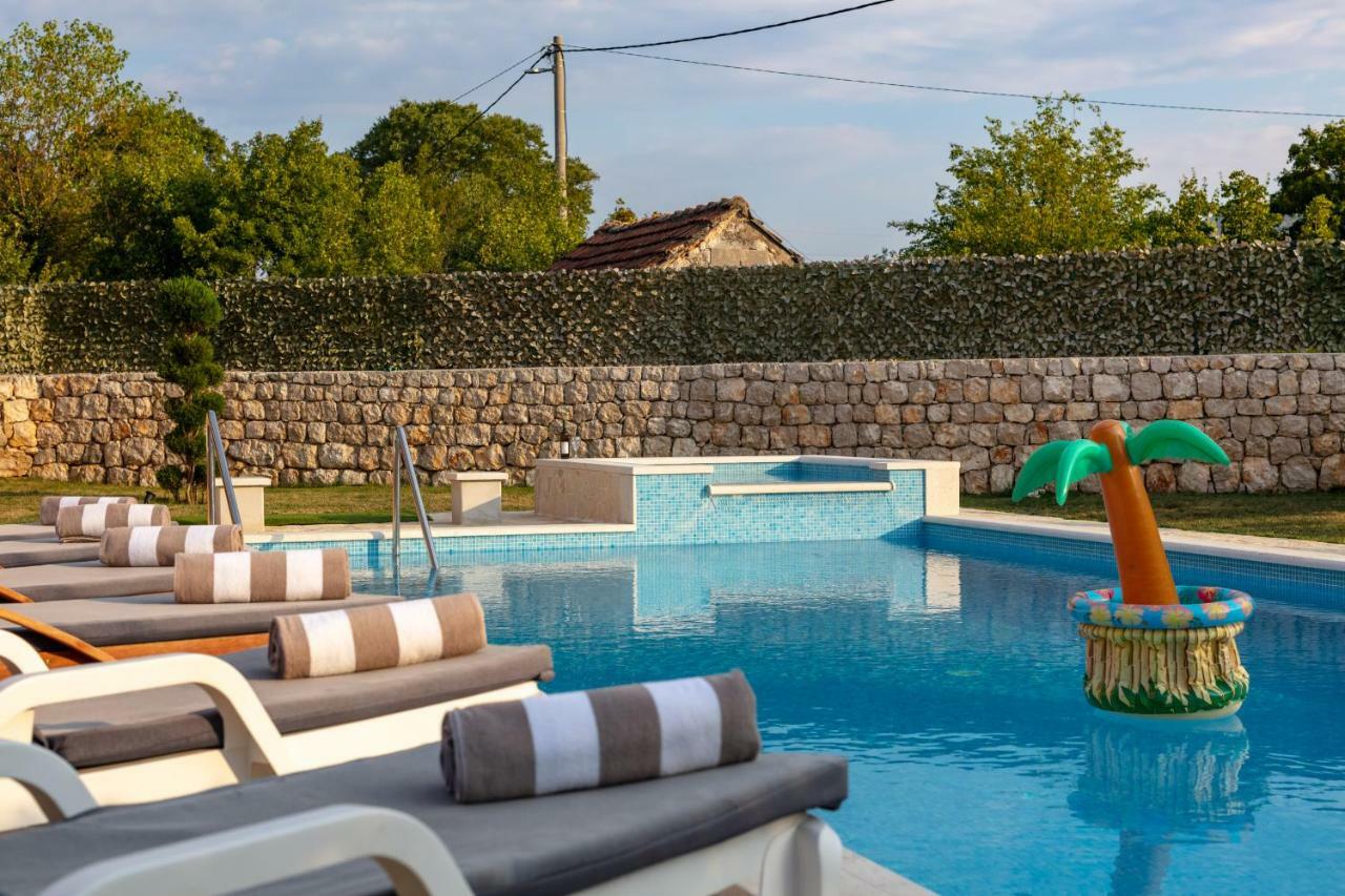 Luxury Villa Poquito Zagvozd Εξωτερικό φωτογραφία
